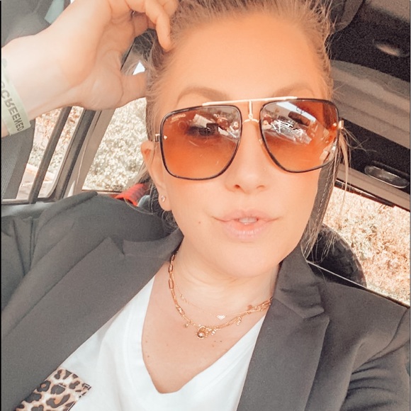 Hello Dolls -Posh Niki - Picture 2 of 16